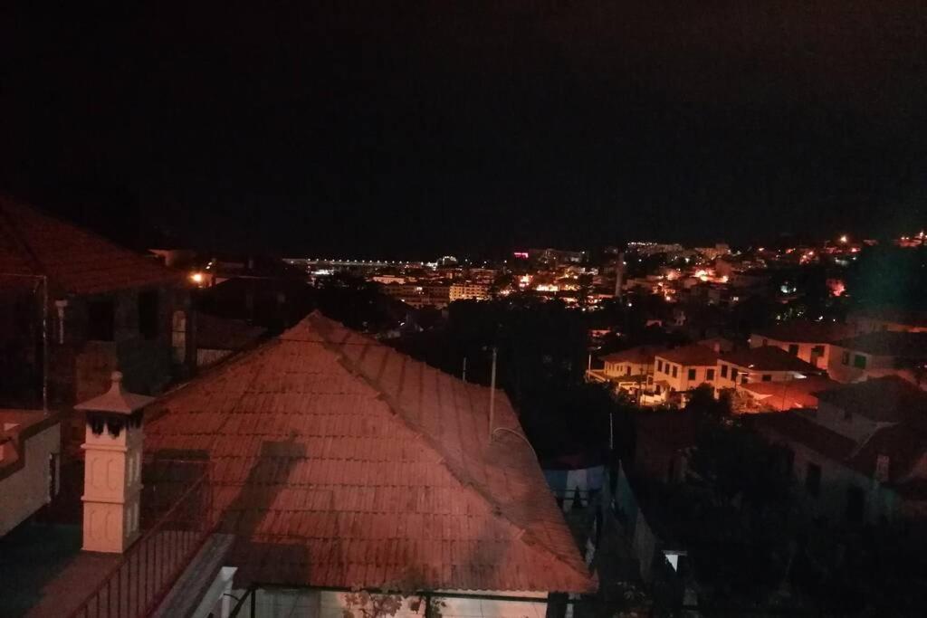 Vila Relax Vacation Rental, Funchal Bagian luar foto
